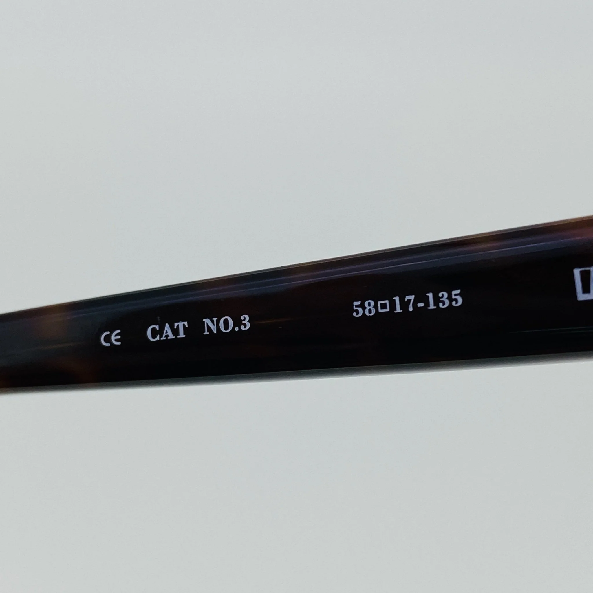 Ann Demeulemeester Sunglasses Flat Top Tortoise Shell and Brown - Image 9