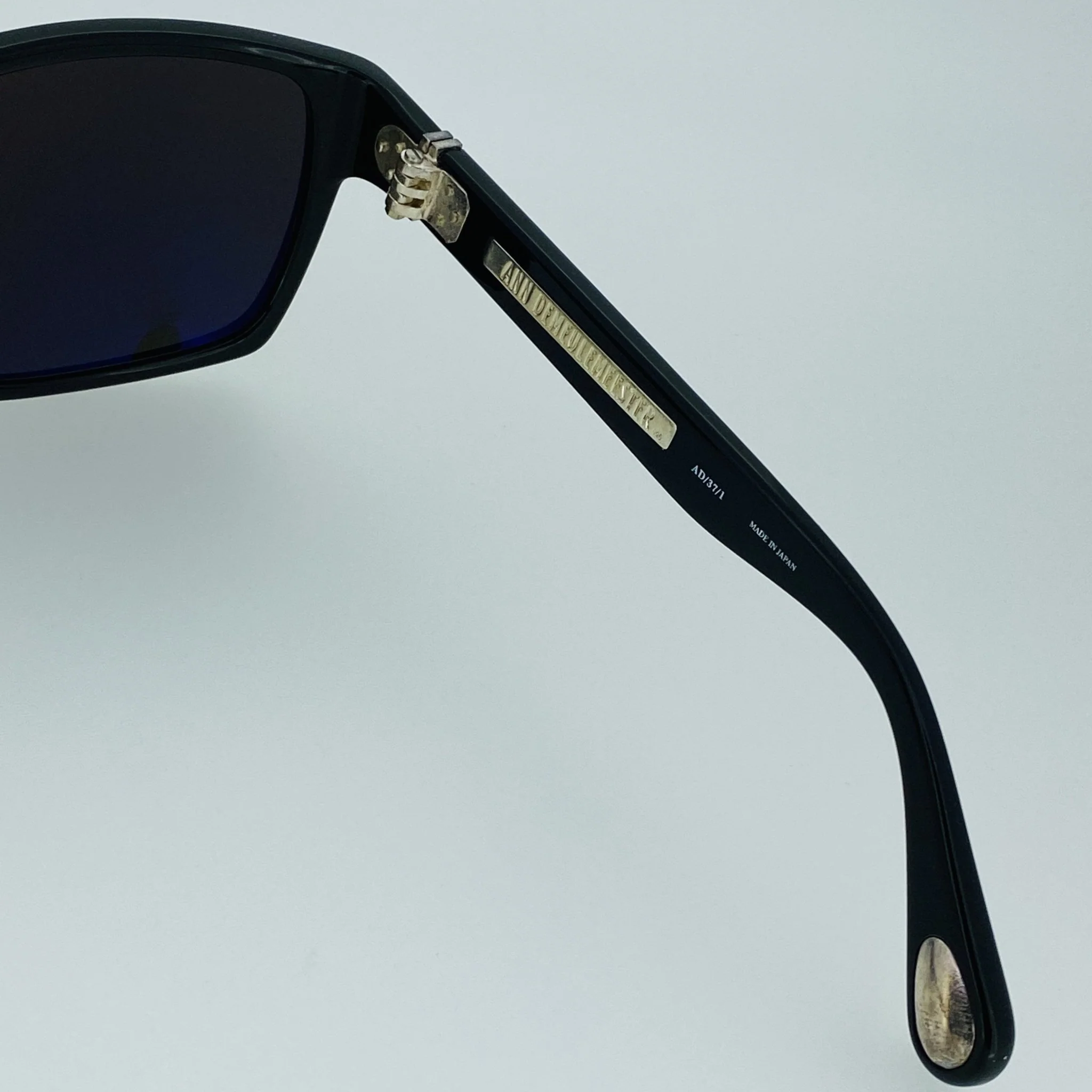 Ann Demeulemeester Men's Sunglasses Angular Black and Grey - Image 10