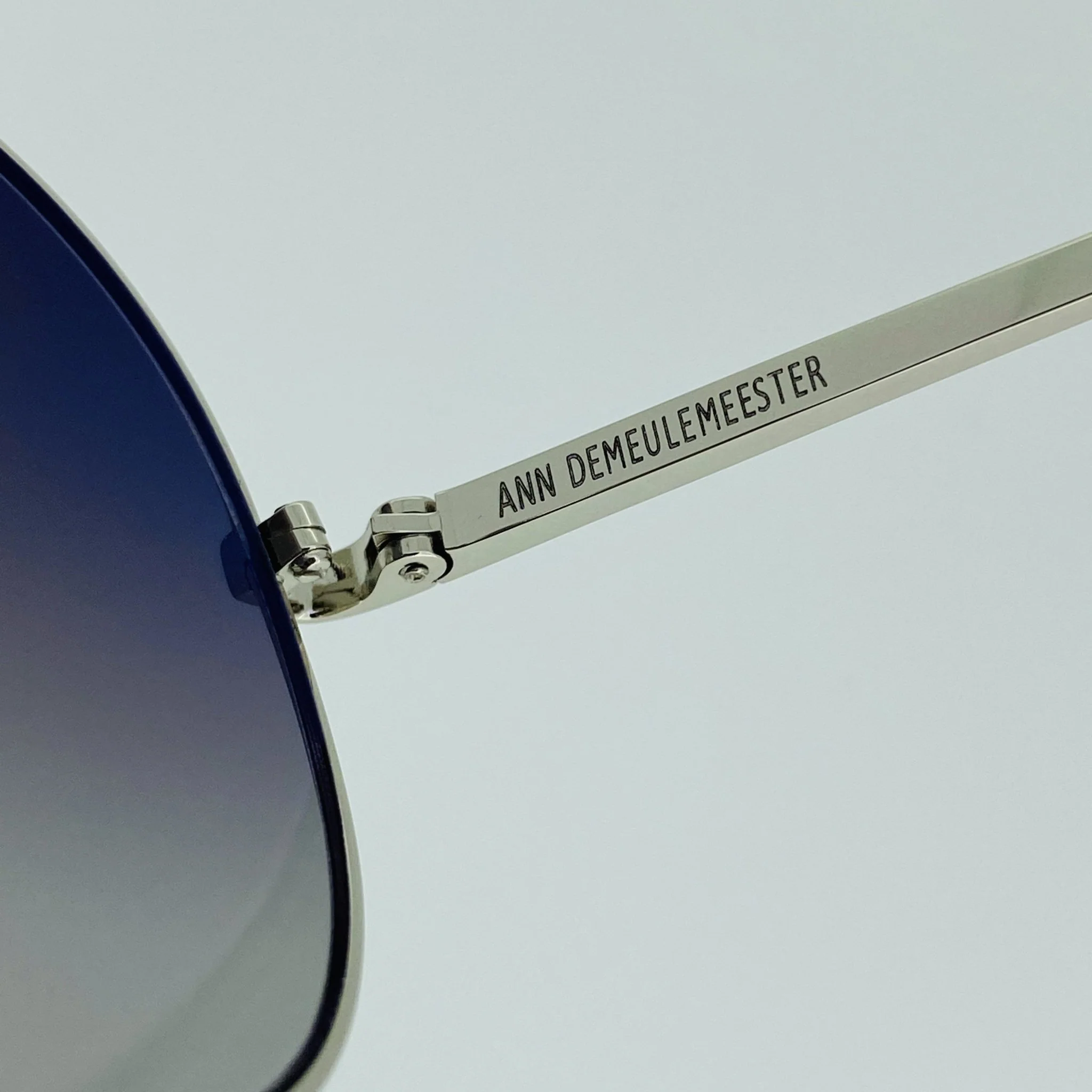 Ann Demeulemeester Men's Sunglasses White Gold and Grey - Image 11