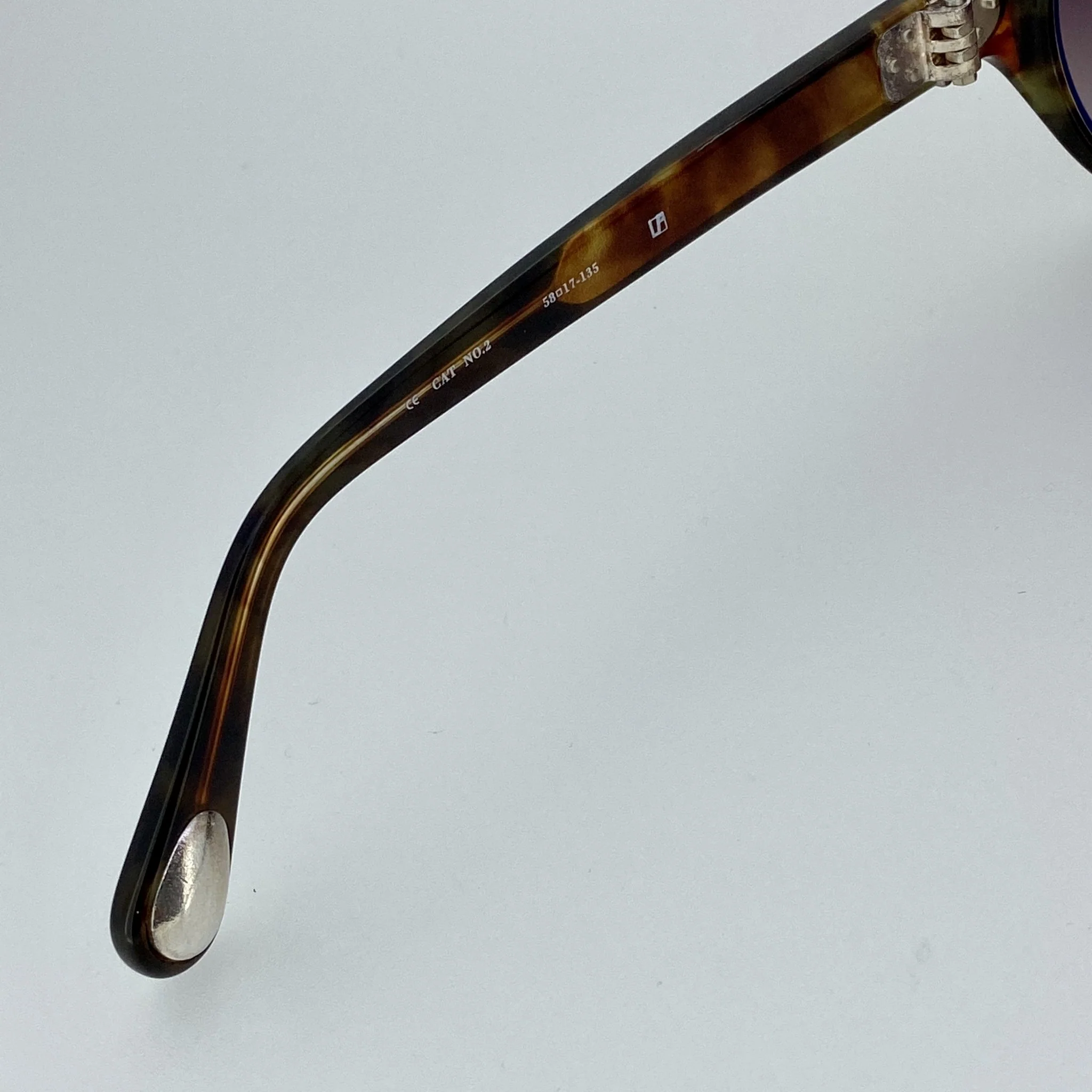 Ann Demeulemeester Sunglasses Flat Top Black and Brown Graduated - Image 17