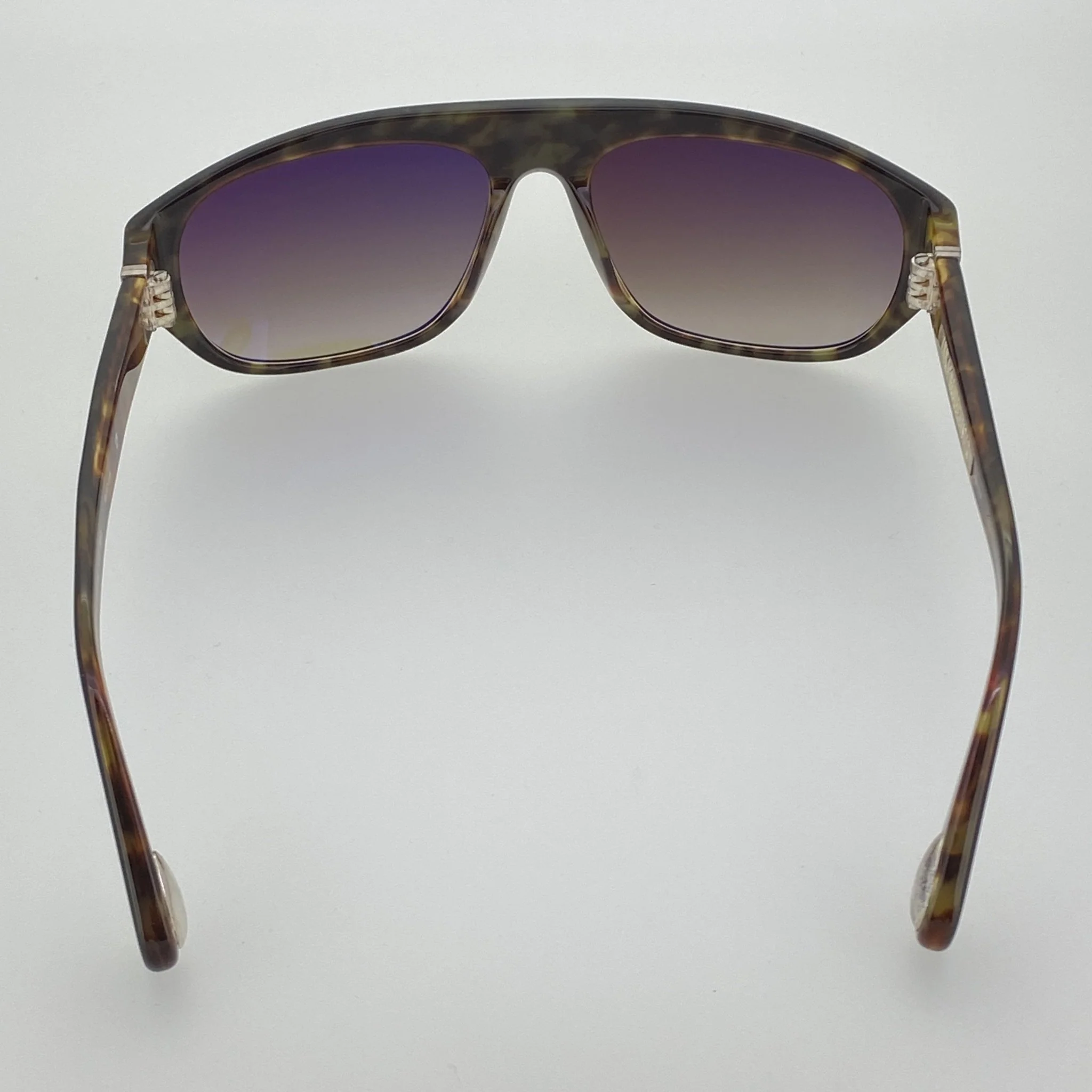 Ann Demeulemeester Sunglasses Flat Top Black and Brown Graduated - Image 9