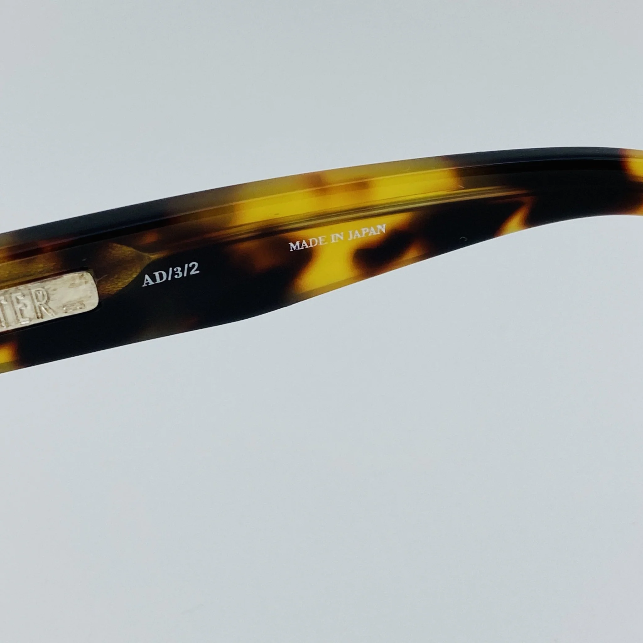 Ann Demeulemeester Sunglasses D-Frame Tortoise and Grey - Image 10