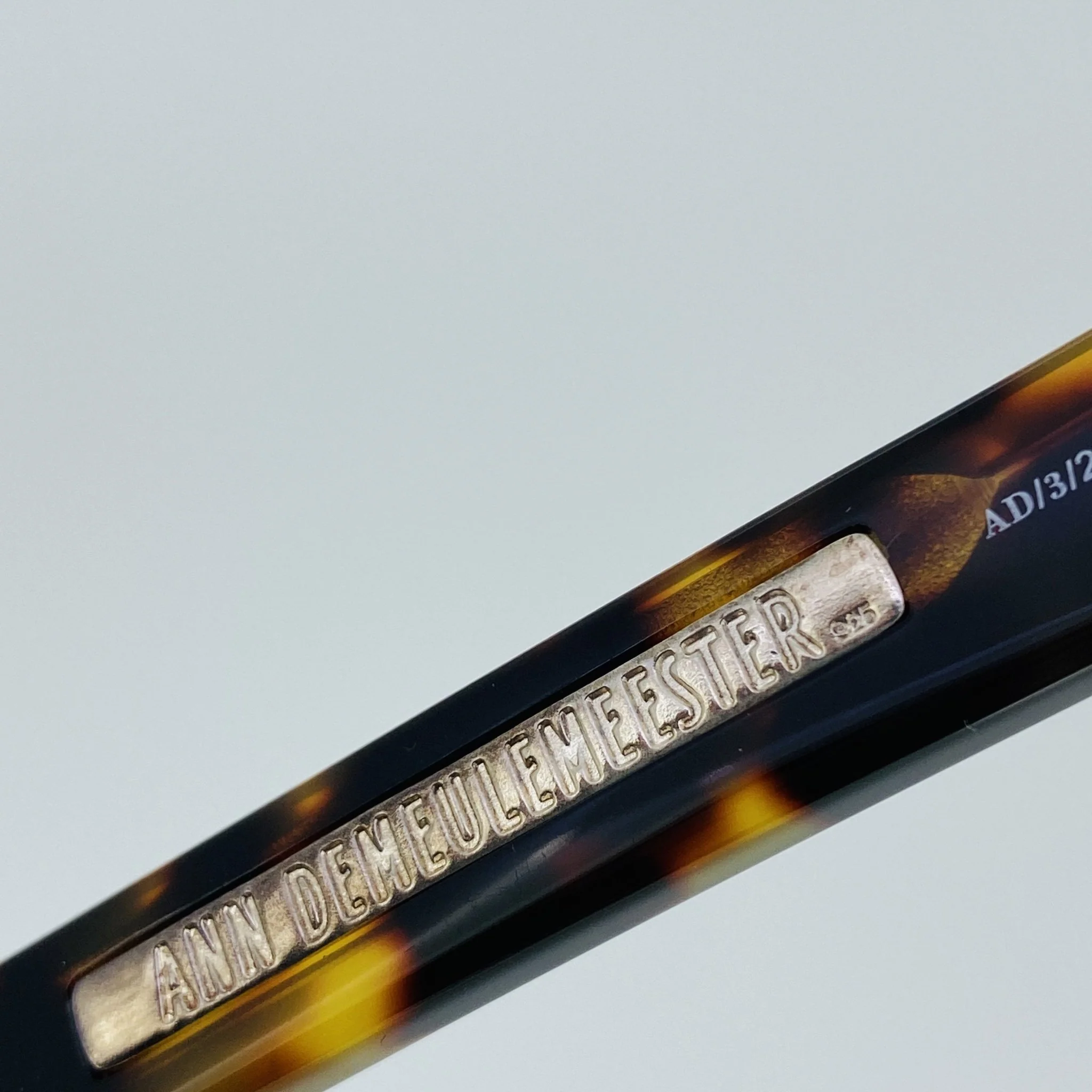 Ann Demeulemeester Sunglasses D-Frame Tortoise and Grey - Image 12