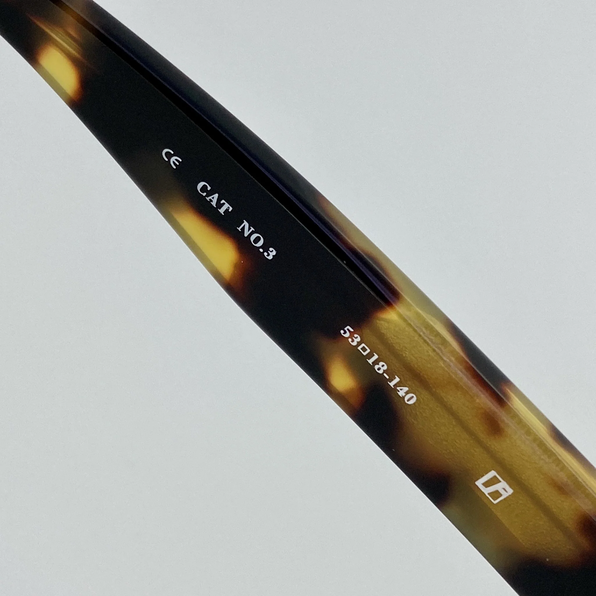 Ann Demeulemeester Sunglasses D-Frame Tortoise and Grey - Image 13