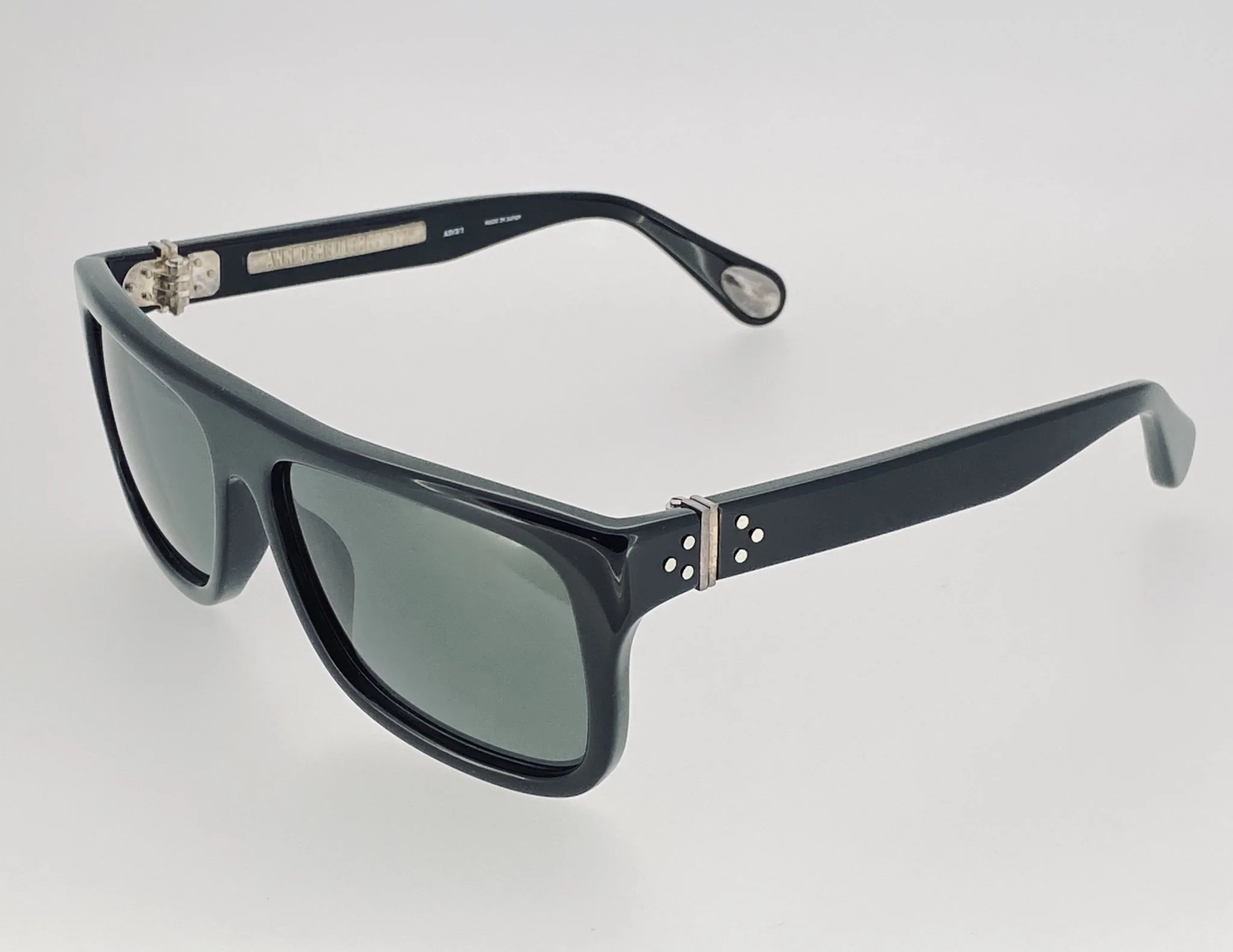 Ann Demeulemeester Sunglasses Flat Top Black and Grey - Image 5