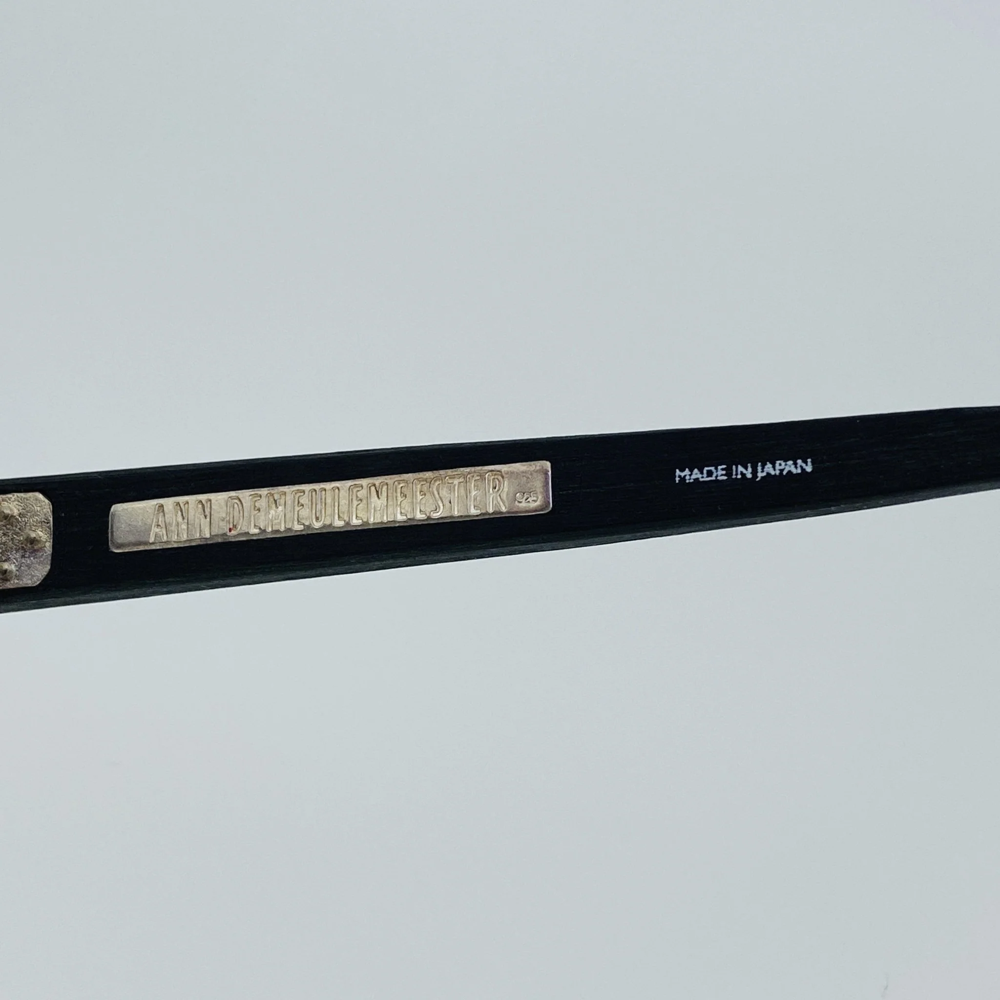 Ann Demeulemeester Men's Sunglasses Flat Top Matte Black and Grey - Image 9