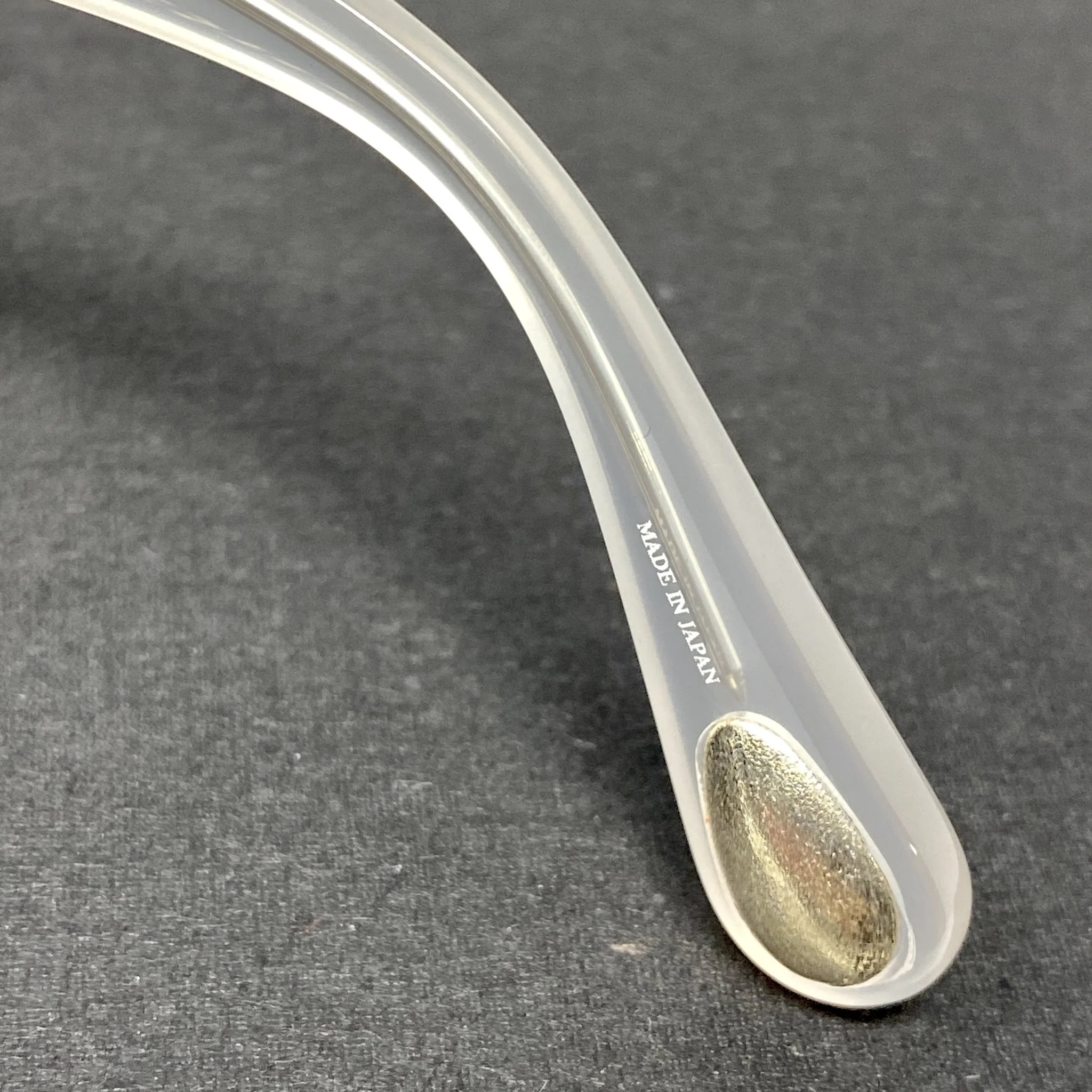 Ann Demeulemeester Sunglasses Oversized White and Solid Grey - Image 15