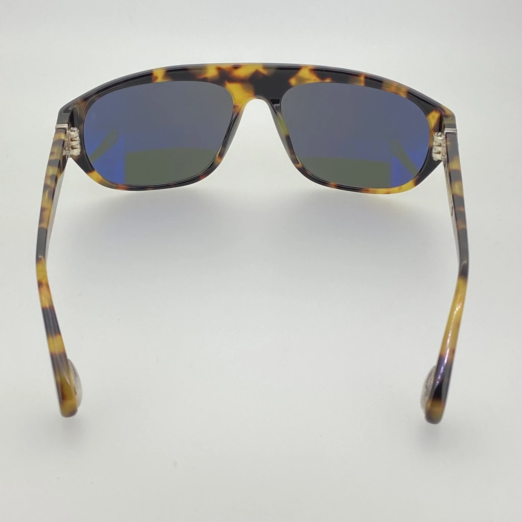 Ann Demeulemeester Men's Sunglasses Flat Top Tortoise Shell and Grey - Image 5