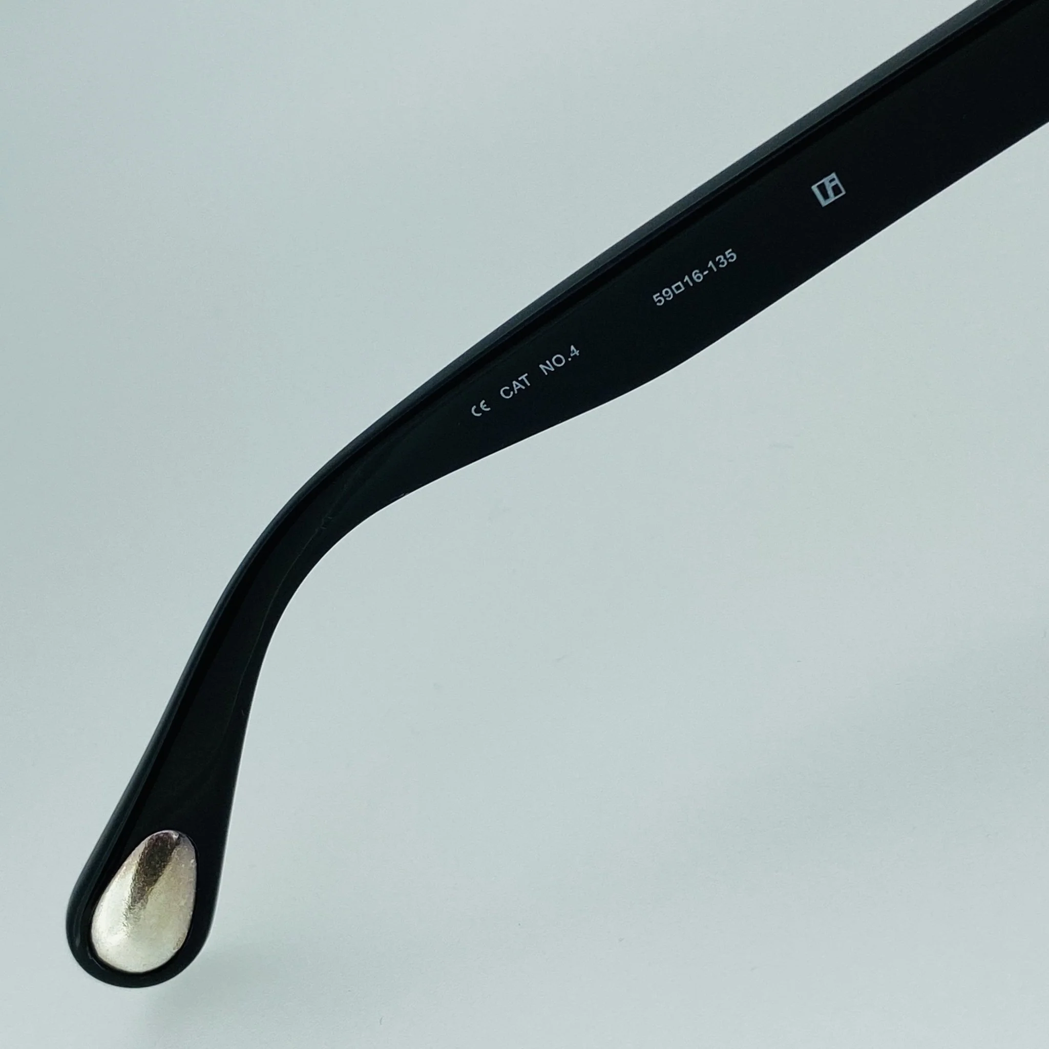 Ann Demeulemeester Sunglasses Cat Eye Black and Grey - Image 13