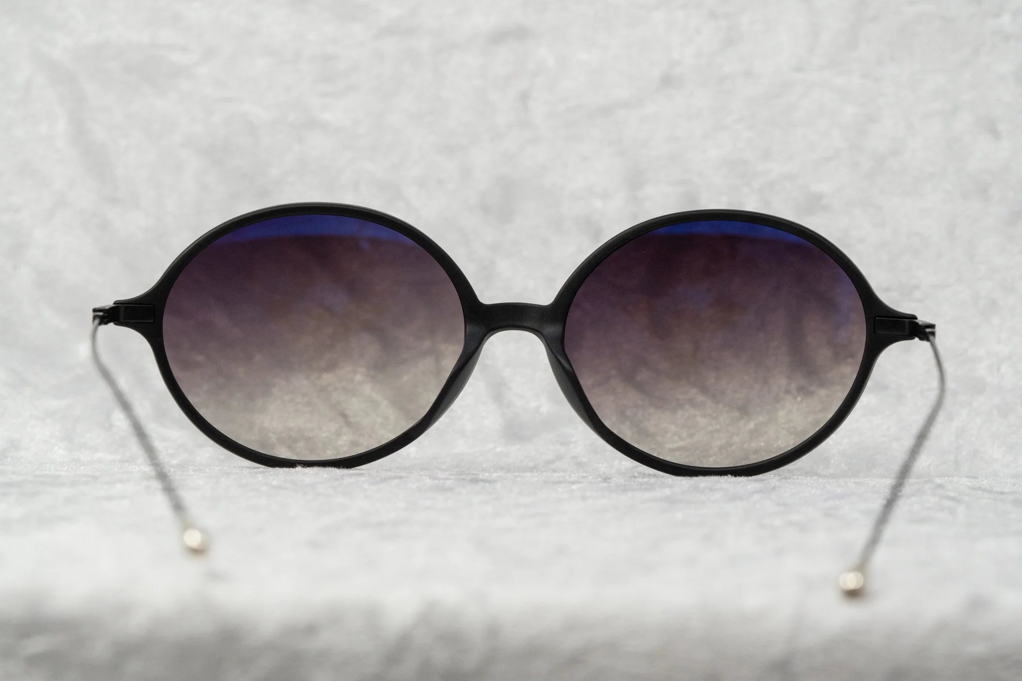 Ann Demeulemeester Unisex Sunglasses Oval Black and Grey - Image 9