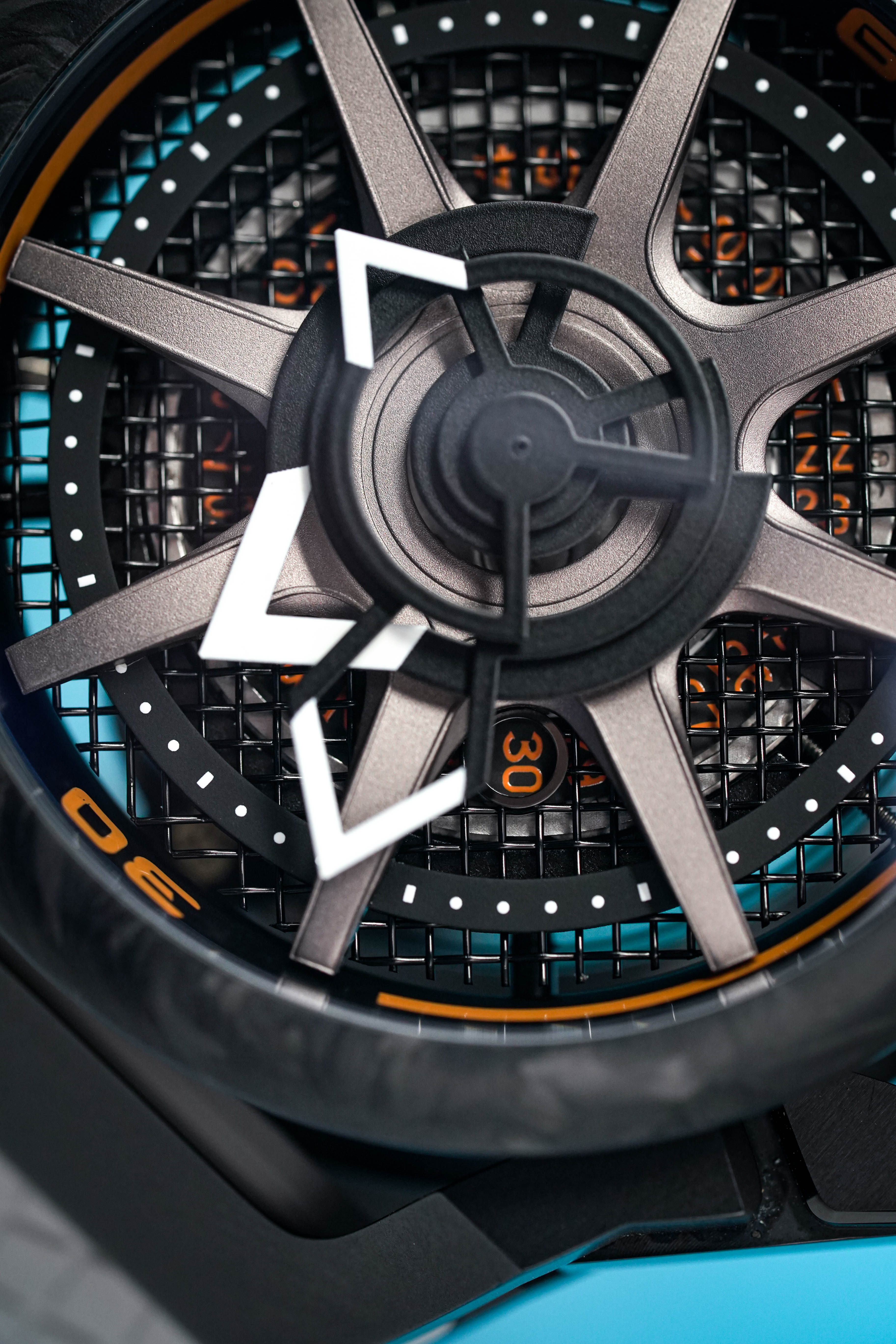 Mazzucato Reversible Watch Monza Orange Carbon - Image 12