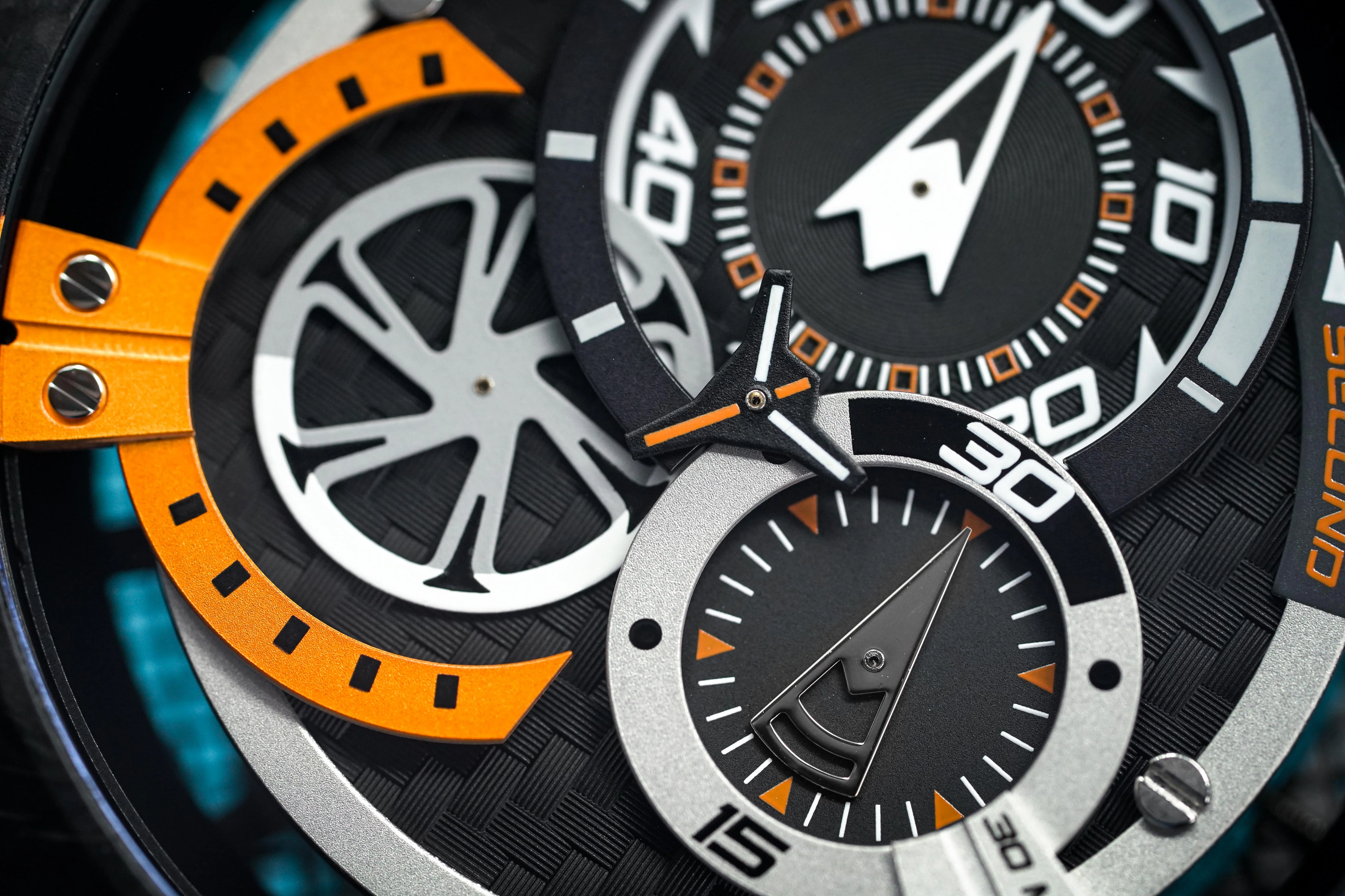 Mazzucato Reversible Watch Monza Orange Carbon - Image 8