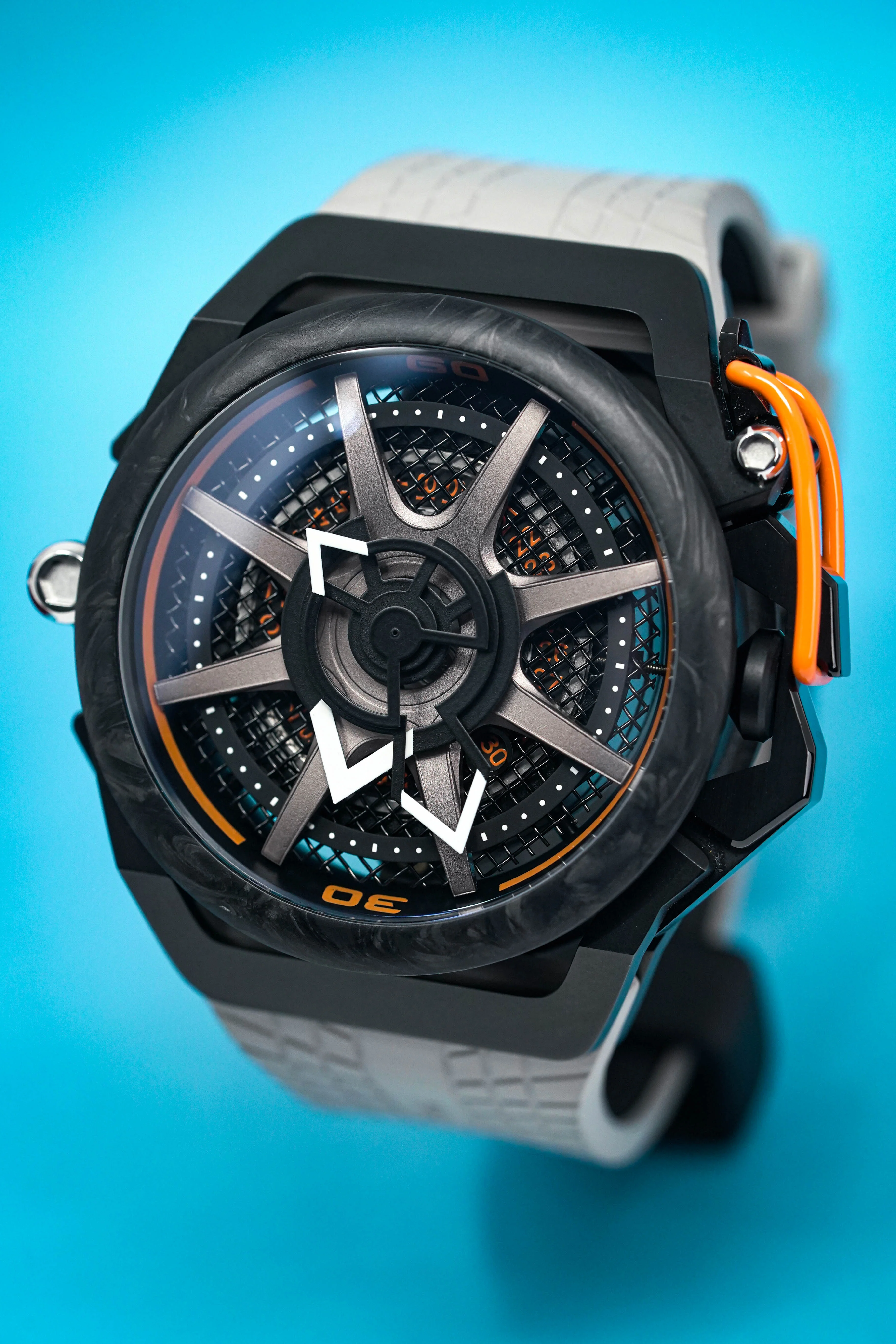 Mazzucato Reversible Watch Monza Orange Carbon - Image 9