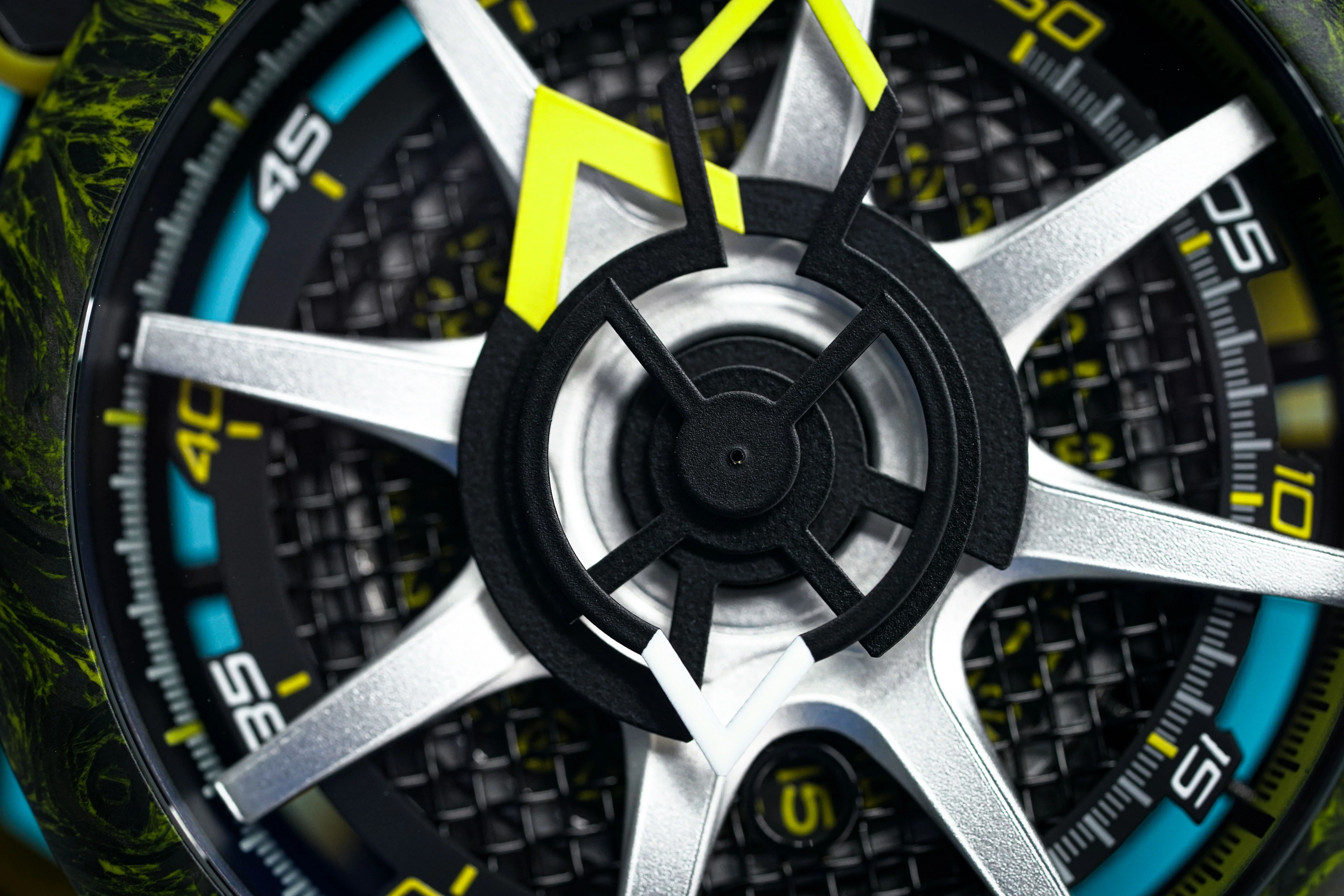 Mazzucato Reversible Watch Monza Yellow Carbon - Image 17