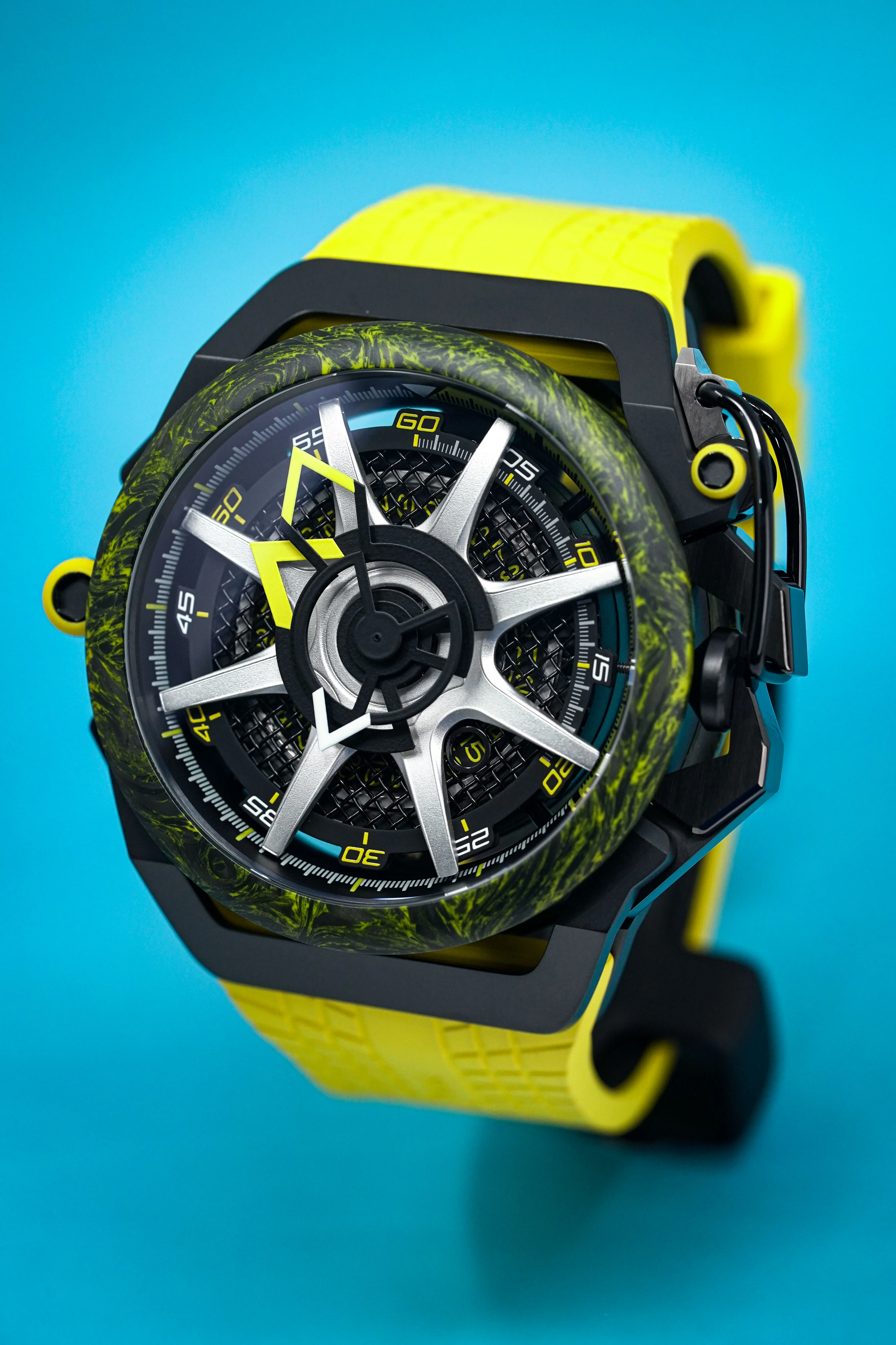 Mazzucato Reversible Watch Monza Yellow Carbon - Image 7