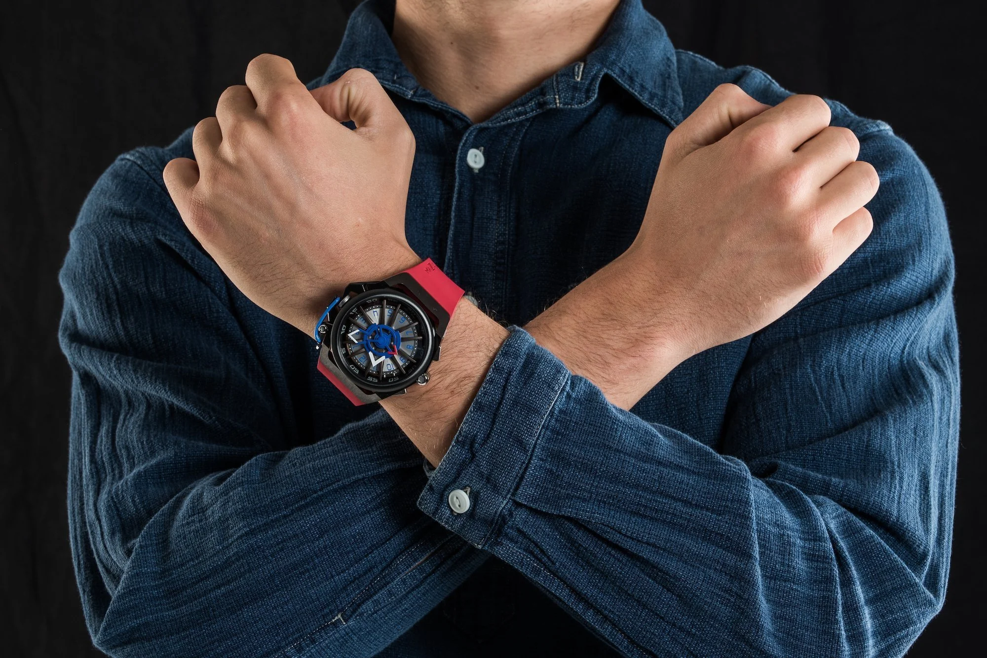 Mazzucato Reversible Watch RIM Red - Image 7