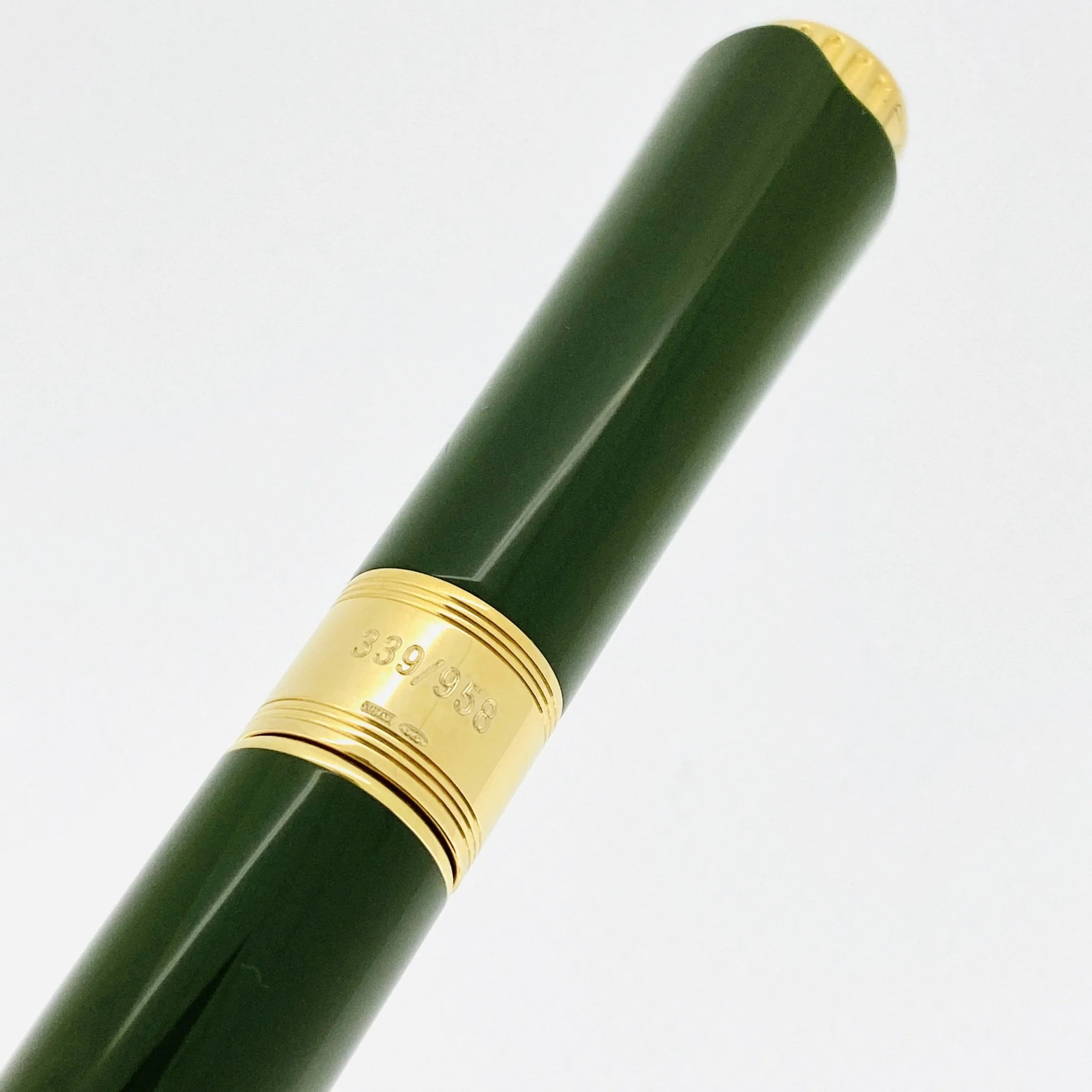 Montegrappa Pen Icons Elvis Presley Ballpoint Pen Green - Image 3